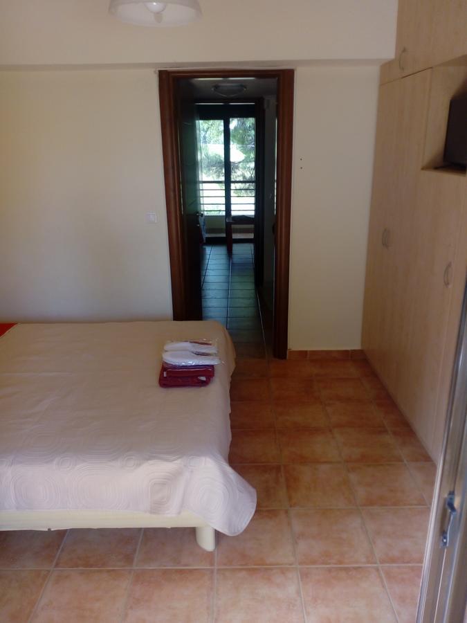 Sithonia Alekos Luxury Experience Apartment Metamorfosi  Bagian luar foto